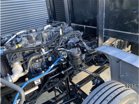 2022 Kenworth K270