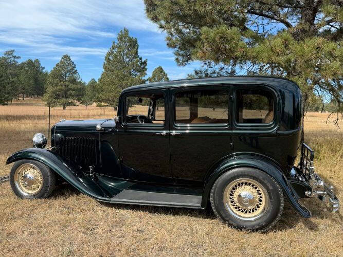 1932 Ford Model 18