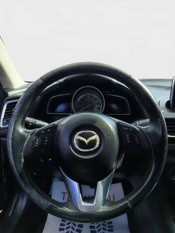 2016 Mazda MAZDA3 i Touring