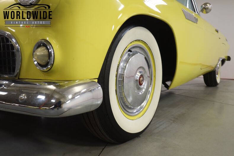 1955 Ford Thunderbird