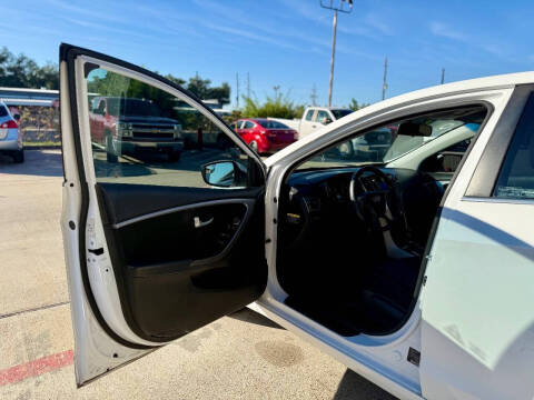 2017 Hyundai Elantra GT