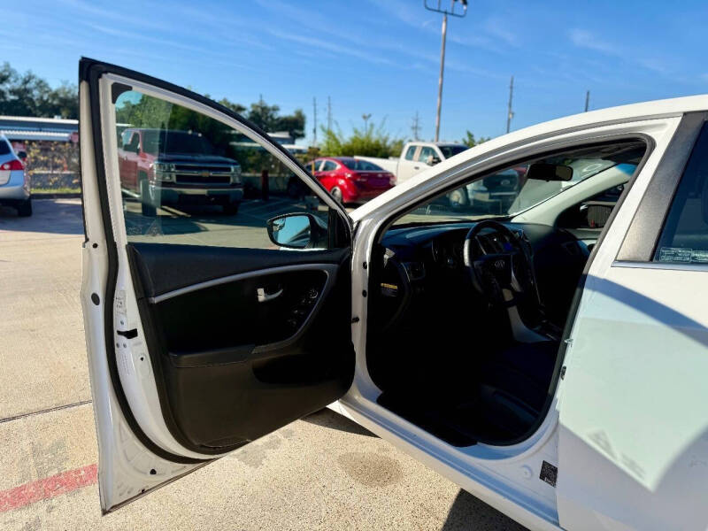 2017 Hyundai Elantra GT