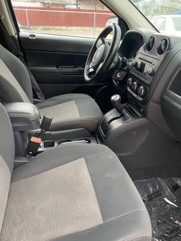 2011 Jeep Compass Sport
