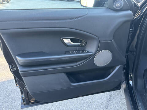 2017 Land Rover Range Rover Evoque SE