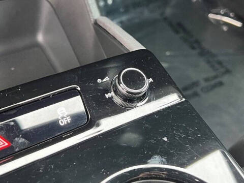 2025 Audi SQ6 e-tron quattro Prestige