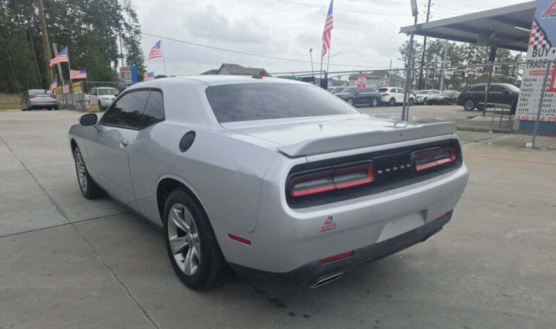 2020 Dodge Challenger SXT