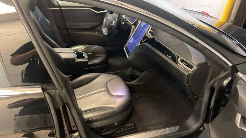 2014 Tesla Model S P85D