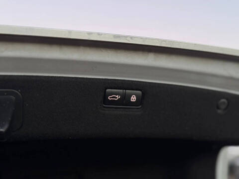 2015 Hyundai Genesis 5.0L