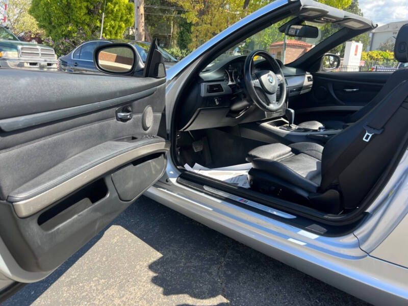 2012 BMW 3 Series 335i