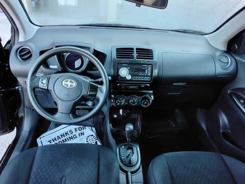 2010 Scion xD