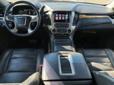 2017 GMC Yukon XL Denali