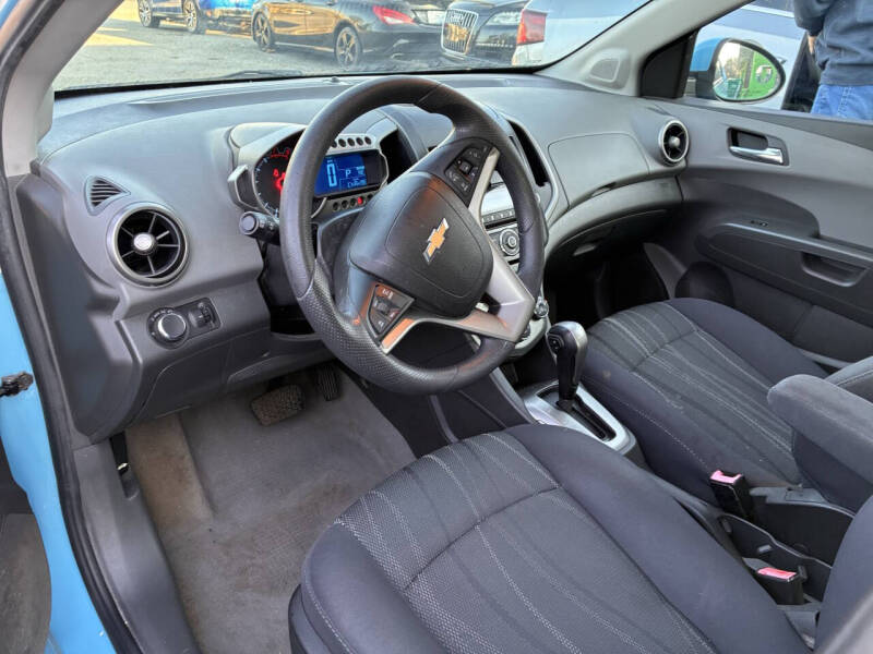 2014 Chevrolet Sonic LT Auto