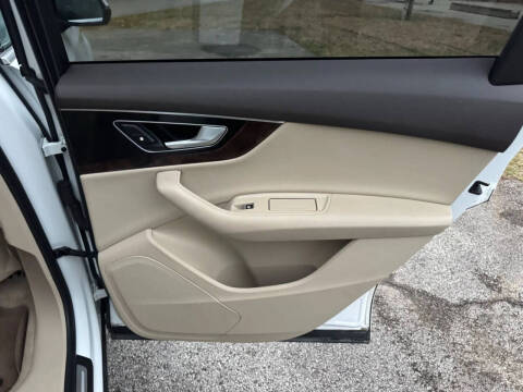 2017 Audi Q7 3.0T quattro Premium