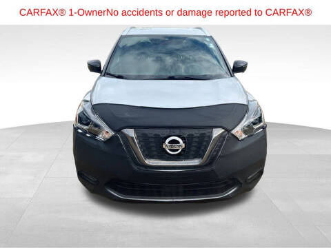 2020 Nissan Kicks SR