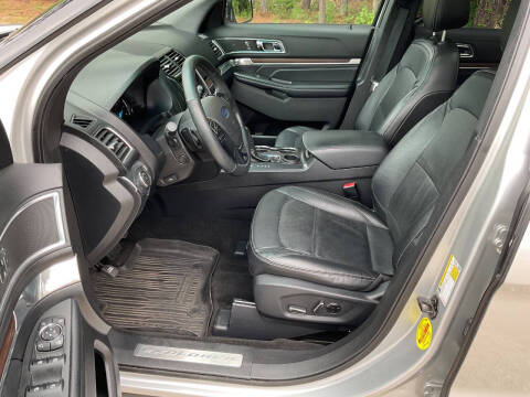 2017 Ford Explorer Limited