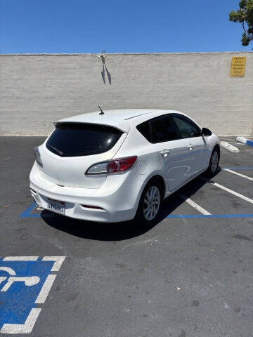 2012 Mazda MAZDA3 i Touring