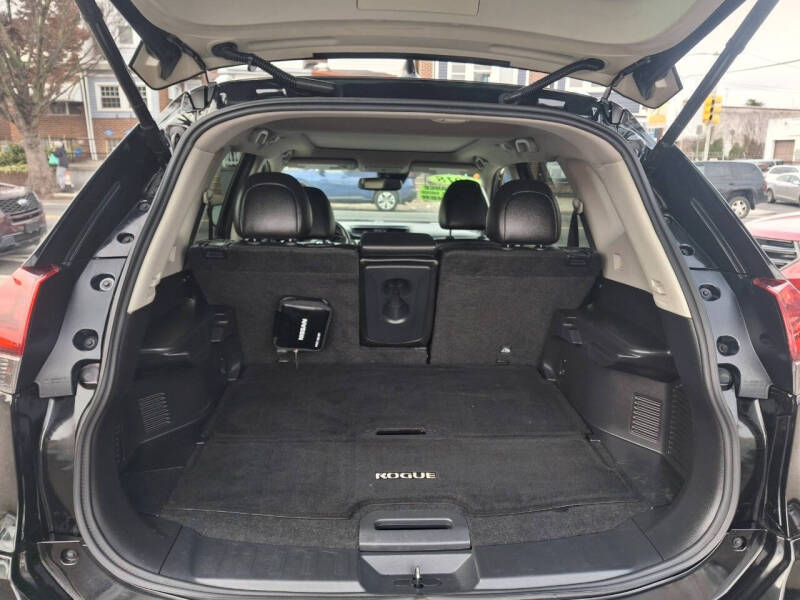 2018 Nissan Rogue SL