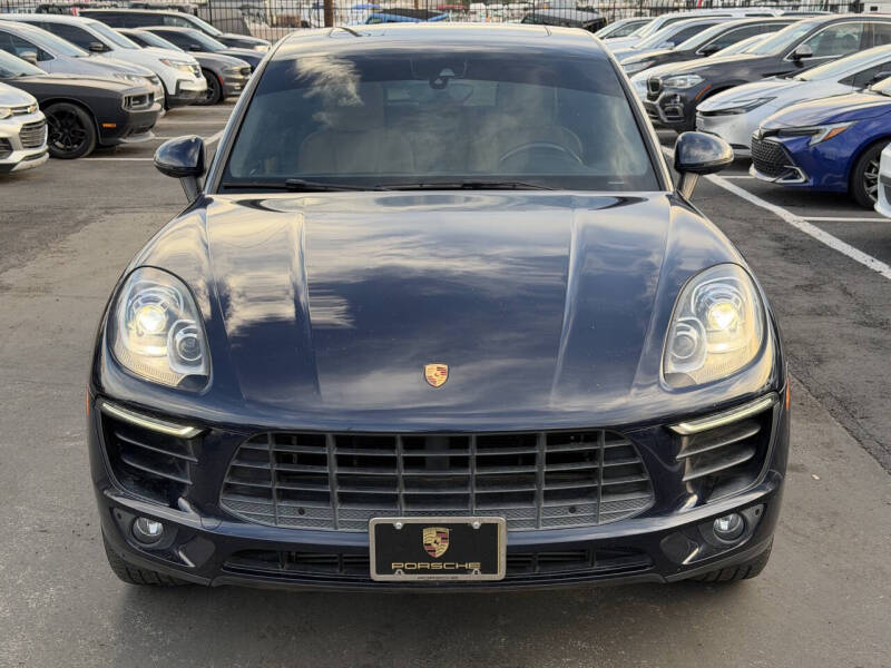 2017 Porsche Macan
