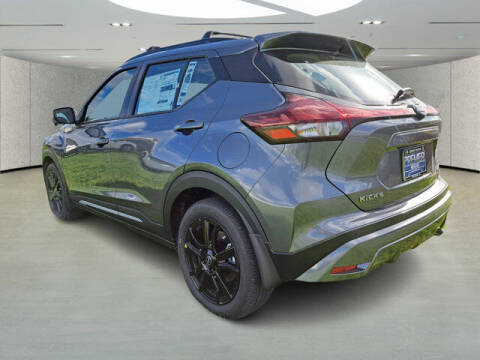 2024 Nissan Kicks SR