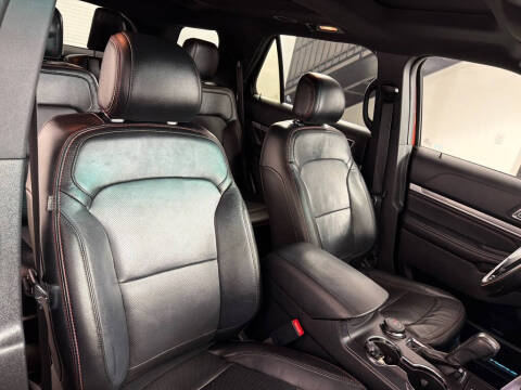 2016 Ford Explorer Sport