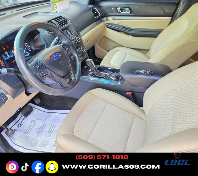 2016 Ford Explorer