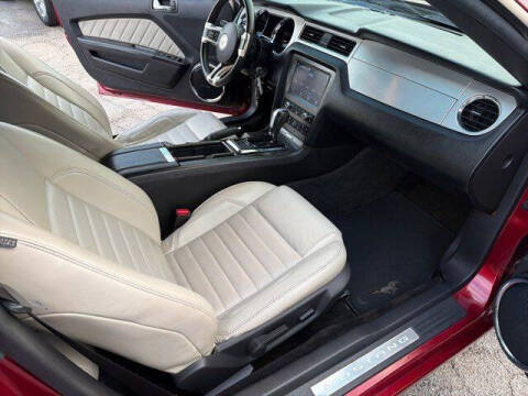 2014 Ford Mustang V6 Premium