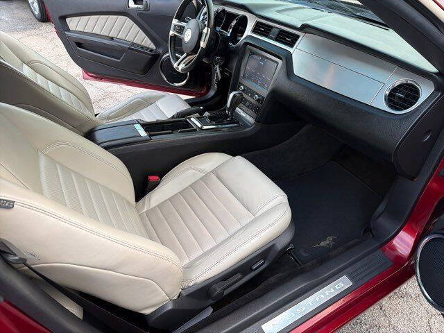 2014 Ford Mustang V6 Premium