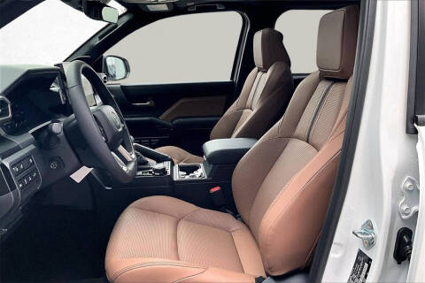 2025 Toyota 4Runner Limited HV