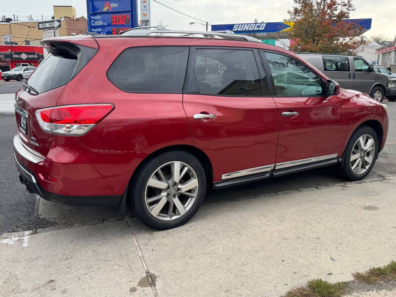 2013 Nissan Pathfinder Platinum