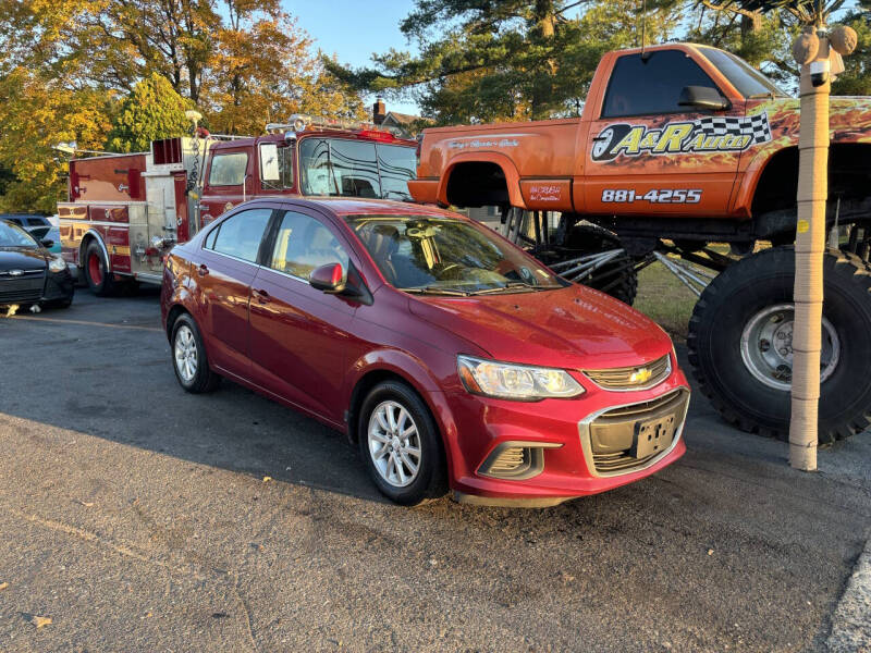 2020 Chevrolet Sonic LT's photo