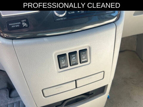 2014 Nissan Quest 3.5 LE