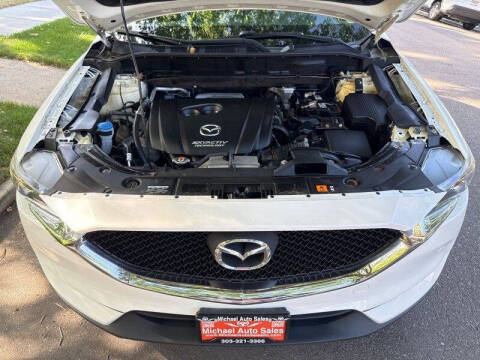 2017 Mazda CX-5 Sport