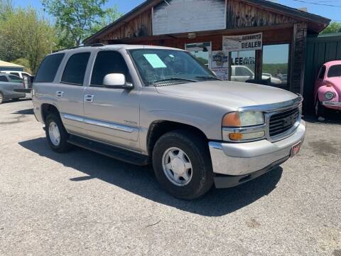 2004 GMC Yukon for sale at LEE AUTO SALES in McAlester OK