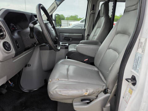 2009 Ford E-Series E-150
