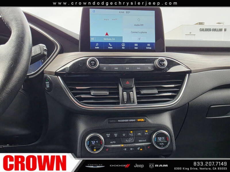2020 Ford Escape Hybrid Titanium