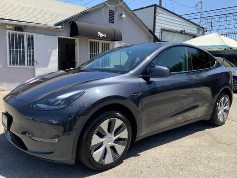 2024 Tesla Model Y Long Range