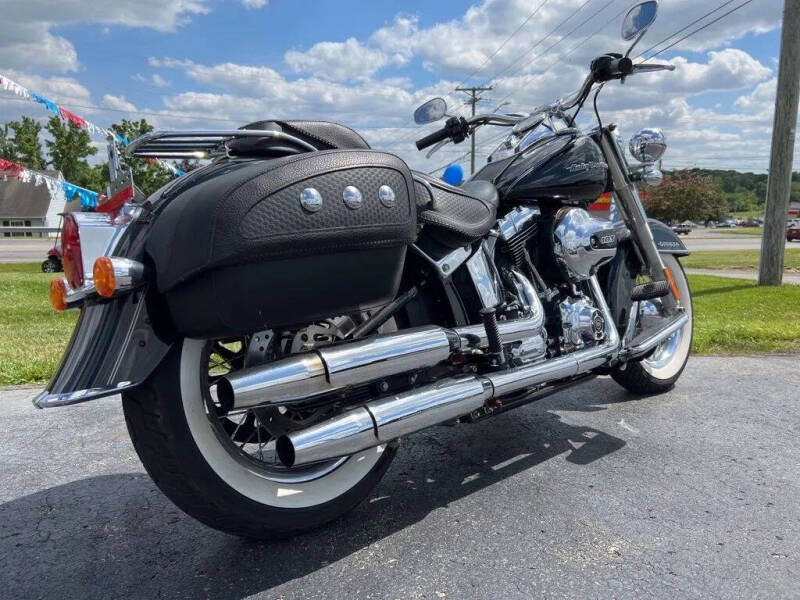 2017 Harley-Davidson FLSTNI