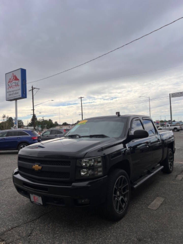 2013 Chevrolet Silverado 1500 for sale at NCW AUTO GROUP in Kennewick, WA