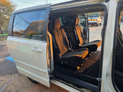 2012 Dodge Grand Caravan Crew