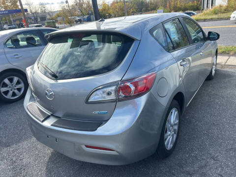 2013 Mazda MAZDA3 i Grand Touring