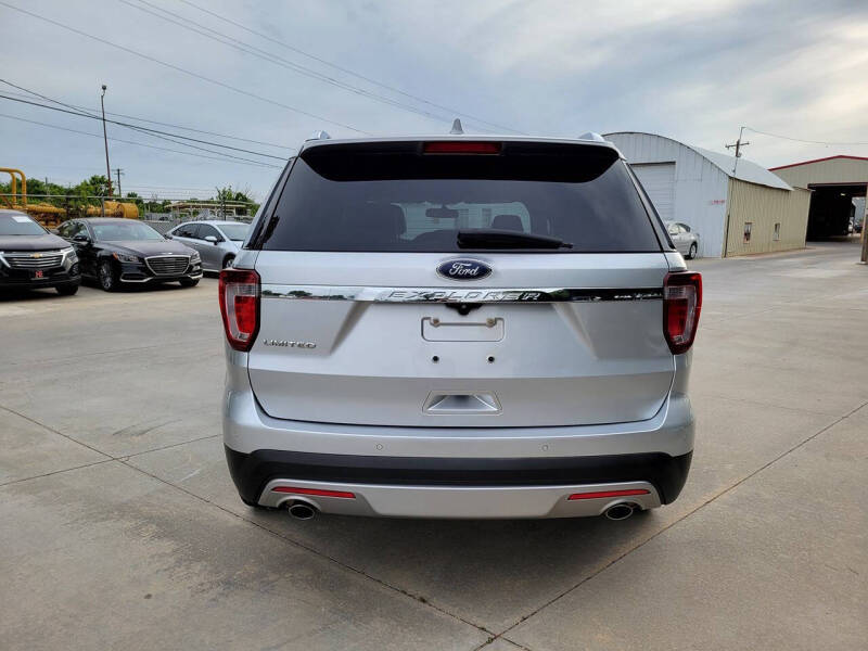 2017 Ford Explorer Limited