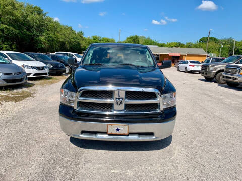 2017 RAM 1500 SLT