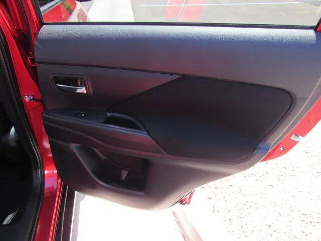 2018 Mitsubishi Outlander ES