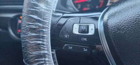 2016 Volkswagen Passat 1.8T SE