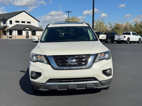 2018 Nissan Pathfinder Platinum