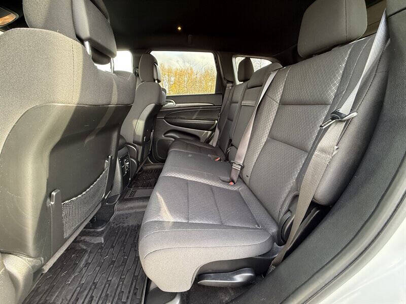 2019 Jeep Grand Cherokee Laredo