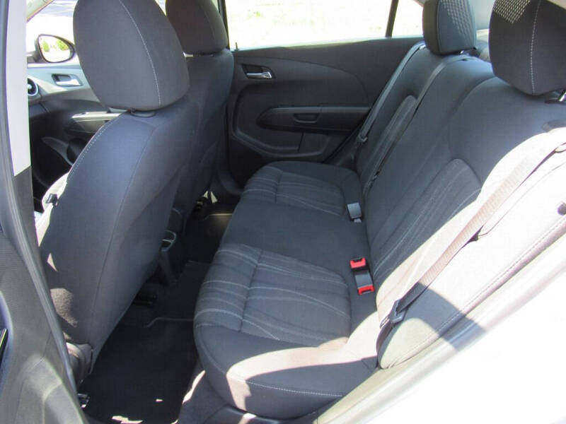 2017 Chevrolet Sonic LT Auto