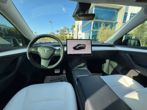 2023 Tesla Model Y Performance