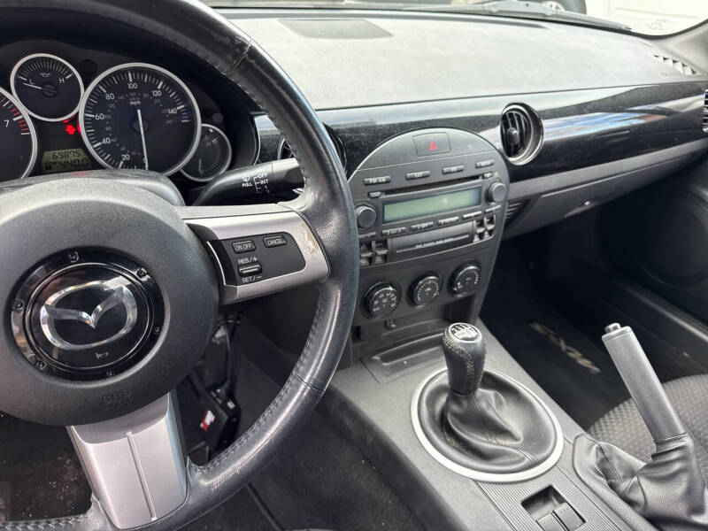 2007 Mazda MX-5 Miata Sport