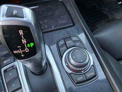 2011 BMW 7 Series 740Li